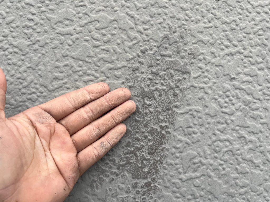 雨漏り　外壁塗装