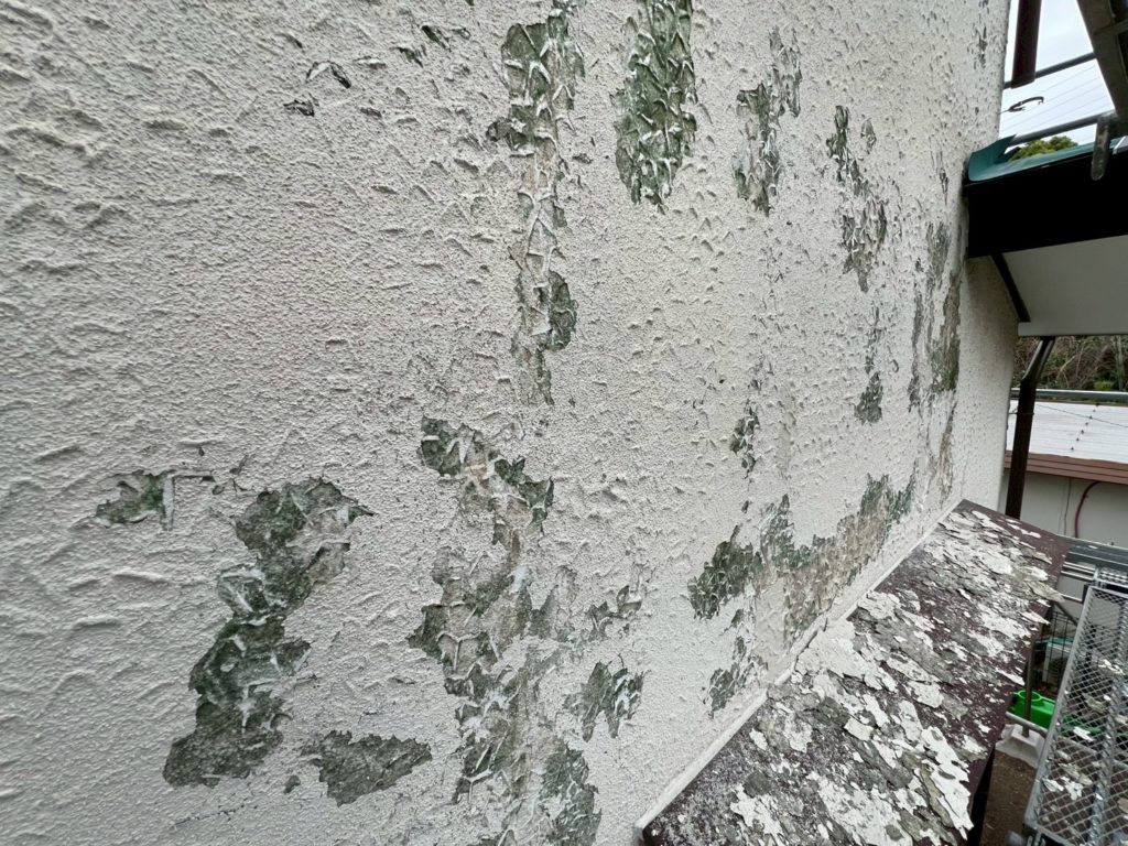 雨漏り　外壁塗装