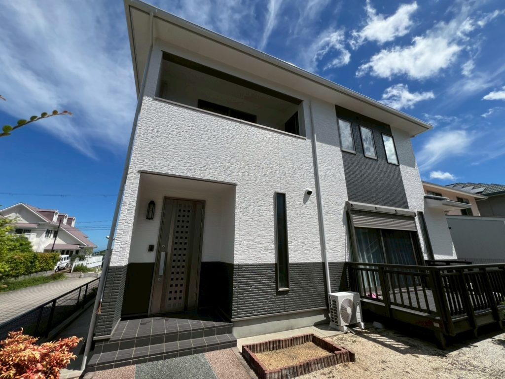 外壁塗装 色選び コツ